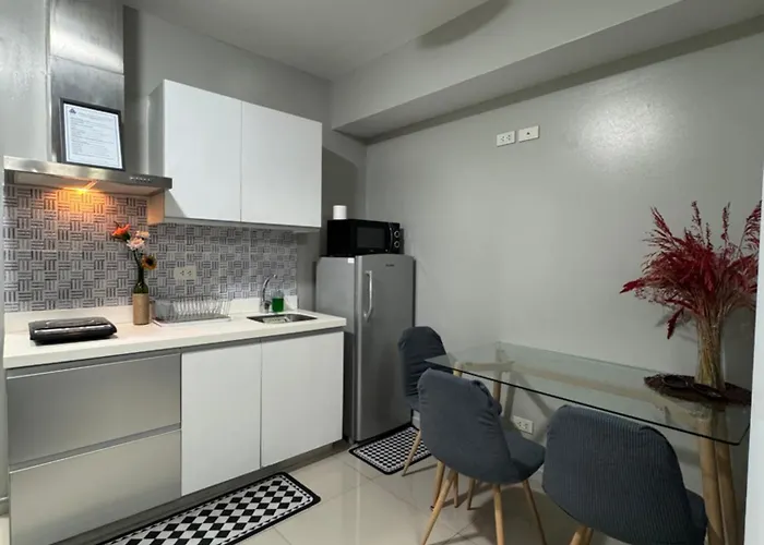 Aparthotel Casa Est Staycation - Azure Urban Residences