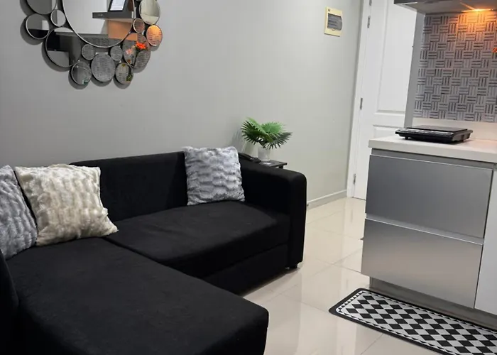 Aparthotel Casa Est Staycation - Azure Urban Residences Manila